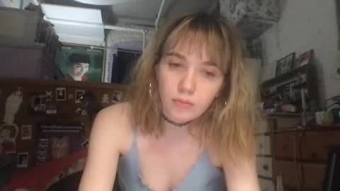 Snapshot of danceissexisbeauty2 chatting on March 27, 7:25 am Your submissive patient online show from March 27, 7:25 am
