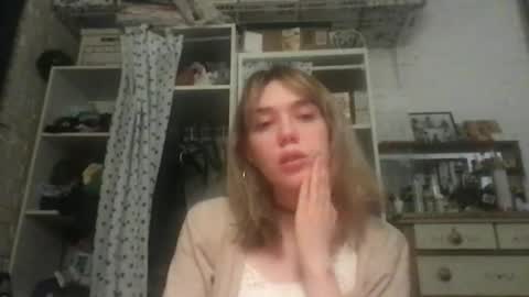 Snapshot of danceissexisbeauty2 chatting on April 24, 7:55 am Your submissive patient online show from April 24, 7:55 am