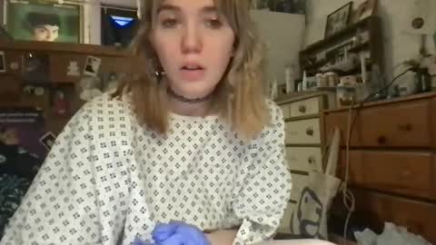 Snapshot of danceissexisbeauty2 chatting on May 15, 11:12 pm Your submissive patient online show from May 15, 11:12 pm