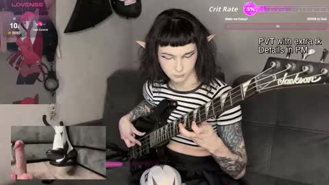 Snapshot of dandelion_sea chatting on March 7, 8:17 pm dandelion_sea online show from March 7, 8:17 pm