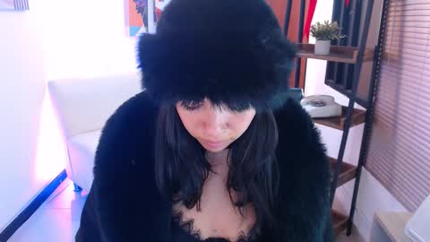 Veronica online show from February 2, 11:53 am