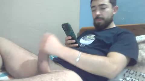 Snapshot of dani3l9905 chatting on November 4, 1:21 pm dani3l9905 online show from November 4, 1:21 pm