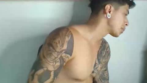 Snapshot of dani_cesar2 chatting on February 25, 9:24 pm dani_cesar2 online show from February 25, 9:24 pm