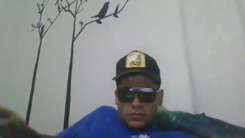 Snapshot of dani_daniel656119 chatting on March 25, 10:54 am dani_daniel656119 online show from March 25, 10:54 am