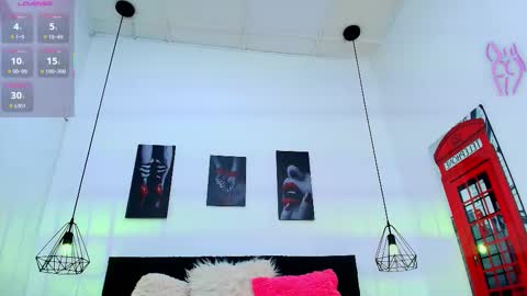 DANI online show from October 17, 3:03 pm