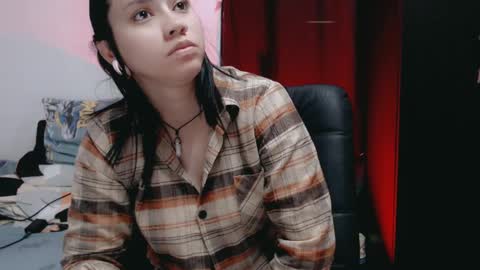 Snapshot of dani_jocelyn chatting on February 11, 6:55 pm dani y jocelyn online show from February 11, 6:55 pm