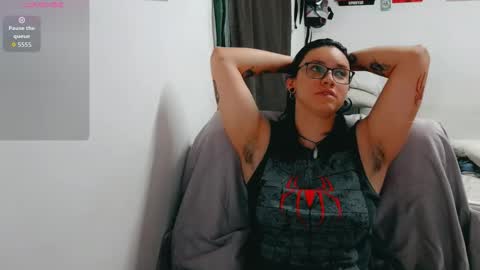 Snapshot of dani_jocelyn chatting on October 31, 7:26 pm dani y jocelyn online show from October 31, 7:26 pm