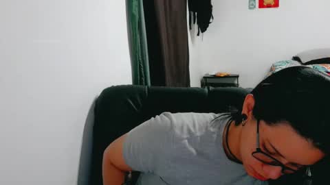 Snapshot of dani_jocelyn chatting on November 29, 8:34 pm dani y jocelyn online show from November 29, 8:34 pm