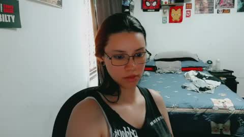 dani y jocelyn online show from April 30, 7:09 pm