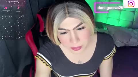 dani online show from April 29, 10:30 am