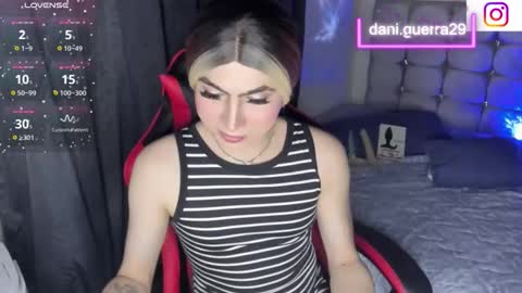 Snapshot of dani_lovet1 chatting on June 7, 1:43 am dani online show from June 7, 1:43 am