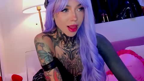 Snapshot of dani_valen chatting on November 26, 11:06 pm Dani online show from November 26, 11:06 pm