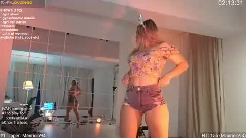 Snapshot of daniangel_web chatting on July 2, 6:47 pm daniangel_web online show from July 2, 6:47 pm