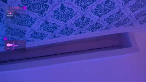 Snapshot of danicollinn chatting on February 19, 12:12 pm Daniela online show from February 19, 12:12 pm