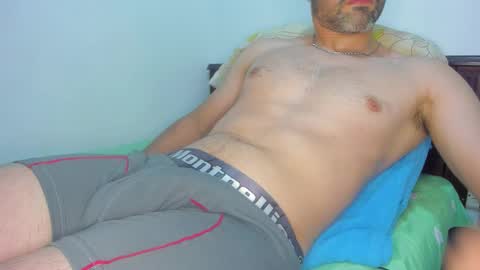 Snapshot of daniel_ny_ chatting on October 18, 6:26 am Dani online show from October 18, 6:26 am