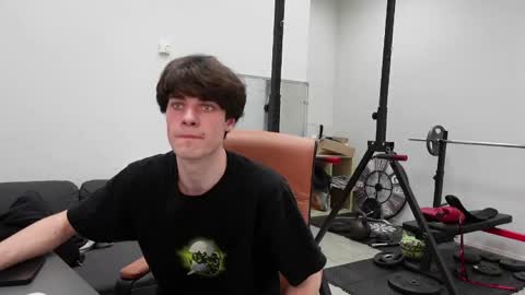 Snapshot of daniel_shawn chatting on January 11, 6:24 pm DANIEL SHAWN online show from January 11, 6:24 pm