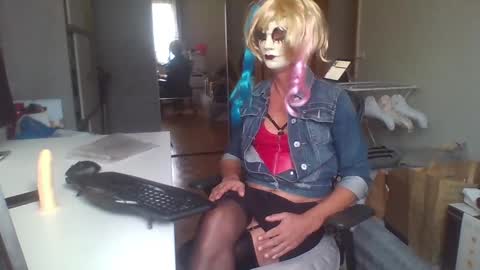 Snapshot of daniela69i chatting on December 6, 9:54 am newcumer online show from December 6, 9:54 am