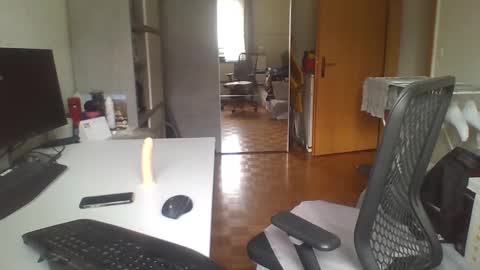 Snapshot of daniela69i chatting on February 12, 2:10 pm newcumer online show from February 12, 2:10 pm