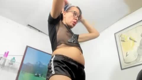 lorena online show from July 28, 7:37 am
