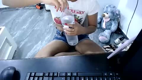 danielaa_foxx online show from June 30, 8:43 pm