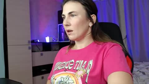 Daniela Cooper online show from October 18, 6:41 pm