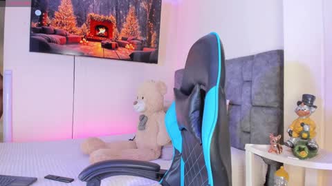 danielasexya online show from December 24, 7:55 pm