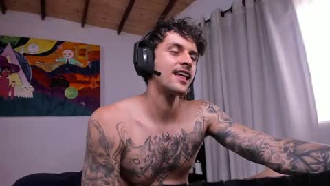 Snapshot of daniele_bunny chatting on May 6, 6:35 pm Daniele Bunny online show from May 6, 6:35 pm