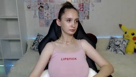 Snapshot of daniella_martin chatting on July 1, 11:12 am Daniella Martin online show from July 1, 11:12 am