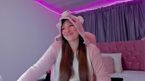 Danielle online show from December 16, 3:11 am