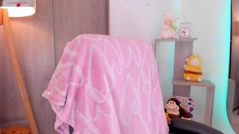 Snapshot of daniellerose_ chatting on September 27, 7:19 pm Danielle Rose online show from September 27, 7:19 pm
