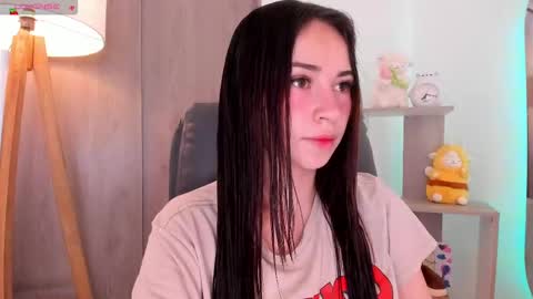 Snapshot of daniellerose_ chatting on October 2, 9:44 pm Danielle Rose online show from October 2, 9:44 pm