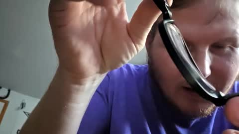 Daniel    y. online show from October 23, 10:19 pm