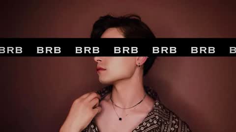 danieltuckerr online show from November 19, 11:38 pm