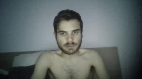 Snapshot of danievio21 chatting on May 17, 3:48 am danievio21 online show from May 17, 3:48 am