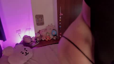 Snapshot of danii_boobs chatting on September 26, 1:20 am danii_boobs online show from September 26, 1:20 am