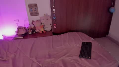 Snapshot of danii_boobs chatting on October 15, 6:46 am danii_boobs online show from October 15, 6:46 am