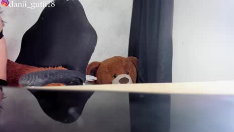 Snapshot of danii_rose chatting on November 5, 7:30 am Rose online show from November 5, 7:30 am