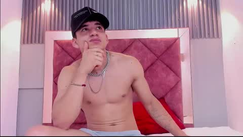 Dani online show from November 12, 11:25 pm