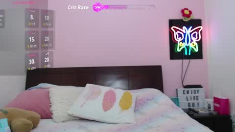 Snapshot of danika_bellaa chatting on June 14, 1:47 am K A R O L online show from June 14, 1:47 am