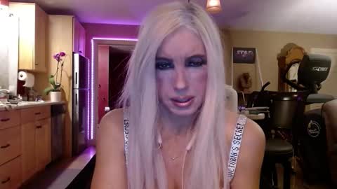 DanikaWhite69 online show from January 15, 11:26 am