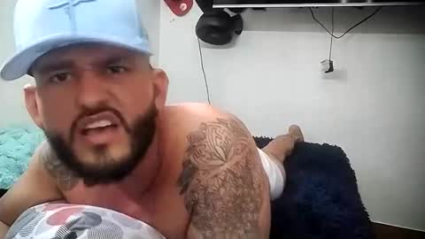 Snapshot of daniloh_xxx chatting on January 16, 4:33 pm daniloh_xxx online show from January 16, 4:33 pm