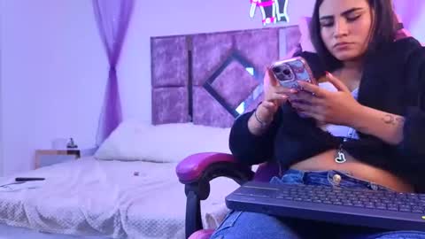 Danilu and Eva online show from November 23, 7:13 pm