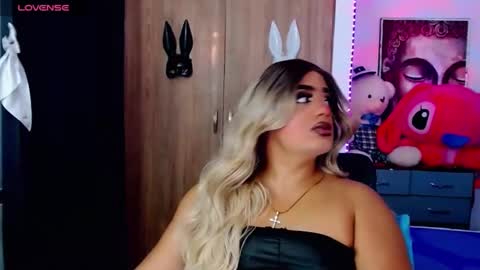 Snapshot of danipein chatting on October 24, 9:55 pm danipein online show from October 24, 9:55 pm