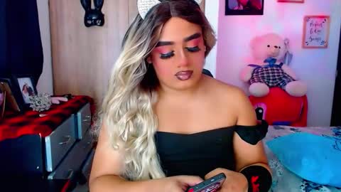 Snapshot of danipein chatting on November 23, 11:54 am danipein online show from November 23, 11:54 am