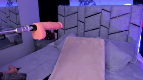 Dani Phonenix online show from January 27, 11:22 pm