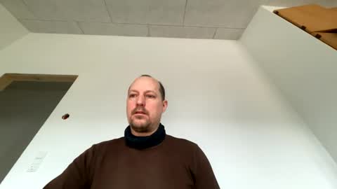 danishjss online show from March 12, 7:02 am