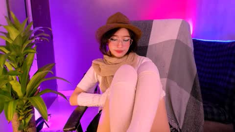 danita_veelz online show from February 5, 8:57 pm