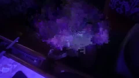 Snapshot of dankfuckcouple chatting on September 28, 12:32 pm dankfuckcouple online show from September 28, 12:32 pm