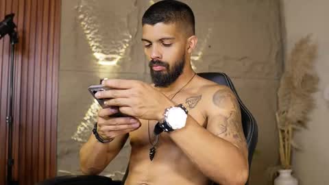 Snapshot of dann_saenz chatting on May 26, 1:40 pm Dann saenz online show from May 26, 1:40 pm