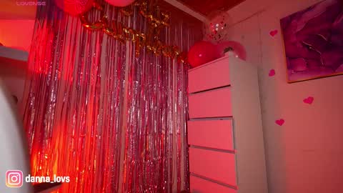 Danna Lovs online show from February 14, 10:12 am